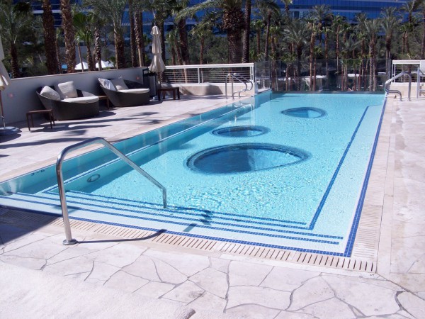 piscina termoizolata isoblok