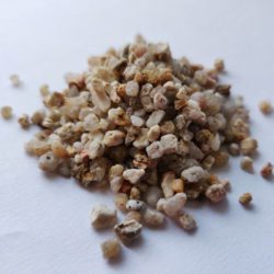 material filtrare nisip granulatie 2 4 mm sac 25 kg 1