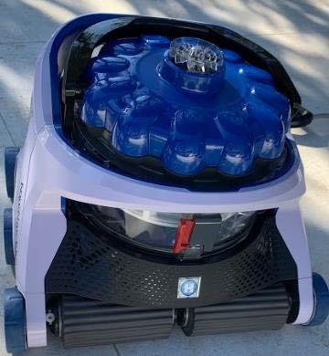 Robot piscina AquaVac 650 Hayward - Mozaic